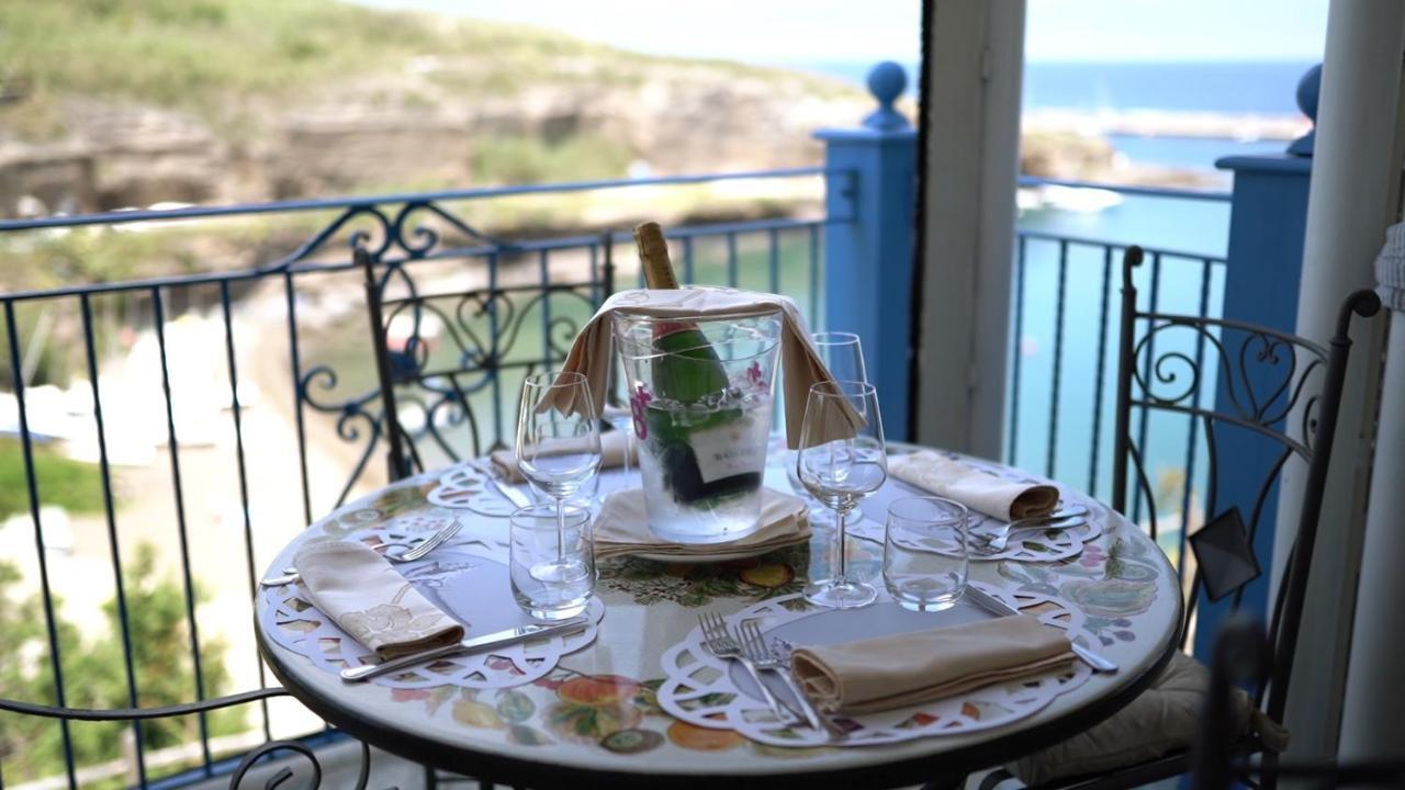 Hotel Isolabella Ventotene Exterior photo