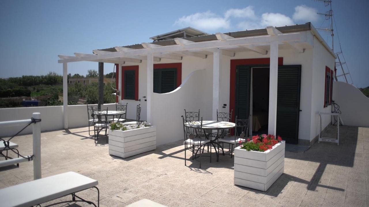 Hotel Isolabella Ventotene Exterior photo